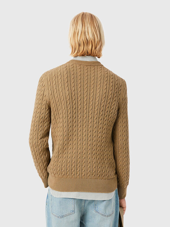 Памучен плетен пуловер с оавално деколте - 3