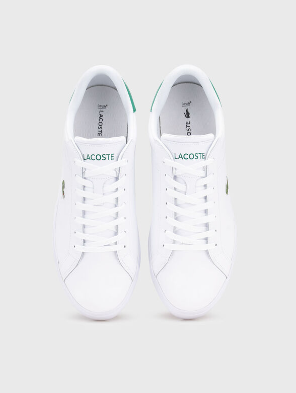 White sports shoes with logo detail - 6