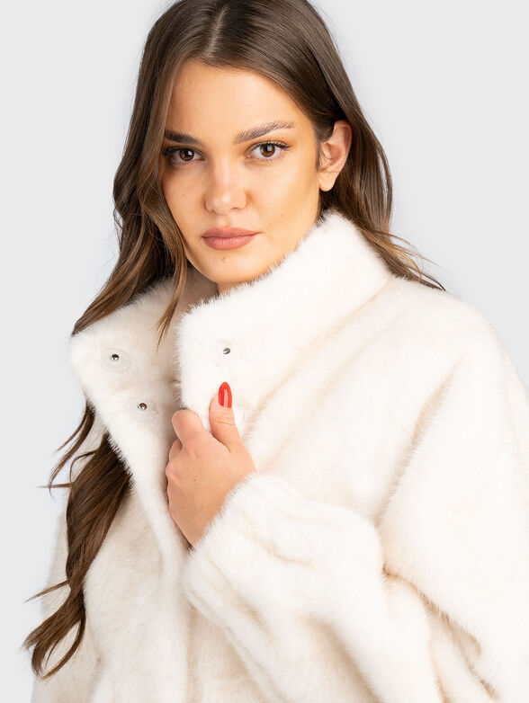 Soft textured jacket with pockets - 4