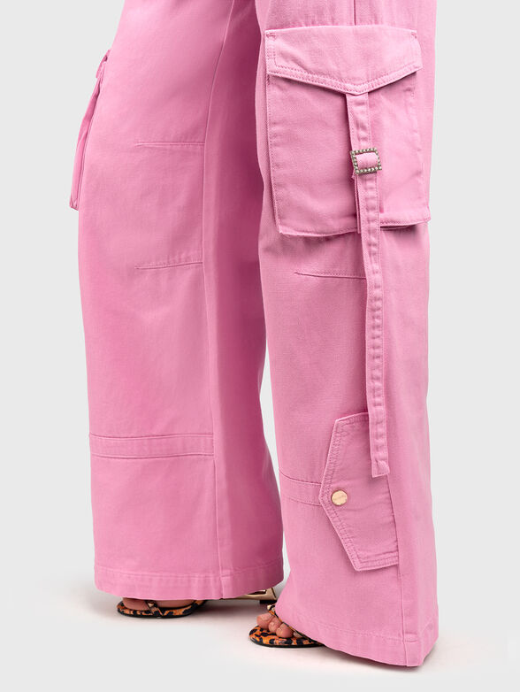 Denim cargo pants in pink - 5