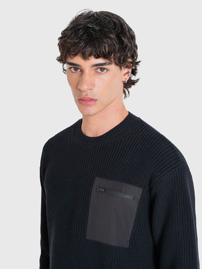 Black sweater - 3