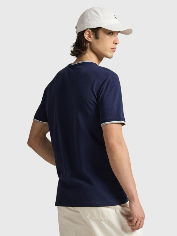 T-shirt with contrasting elements - 3
