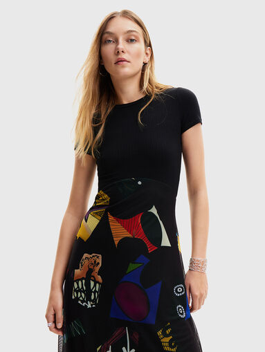 Black dress with multicolour print - 3