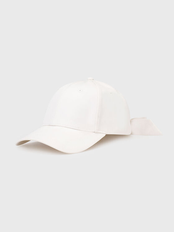 Baseball cap with accent ribbon - 1