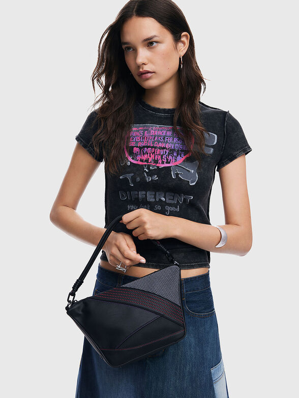 Bag with contrast stitching - 2