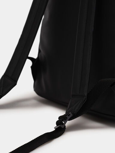 Black backpack with pockets - 5