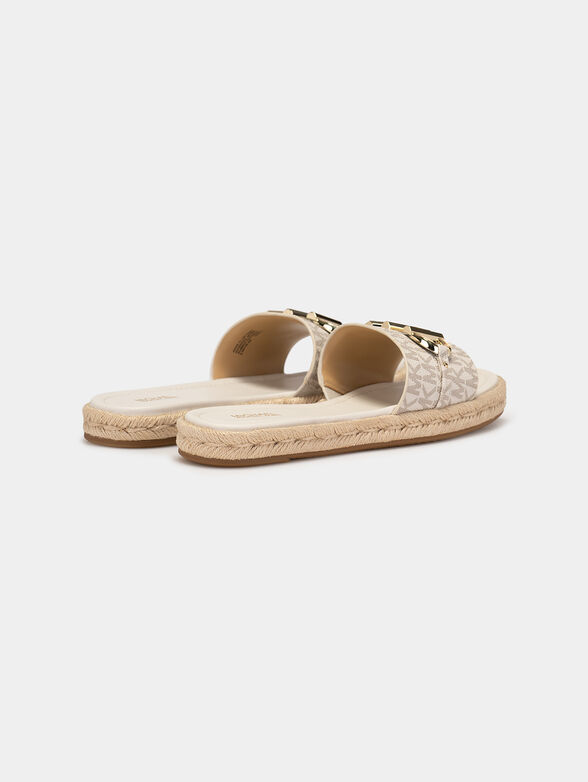 IZZY slides in brown color - 3