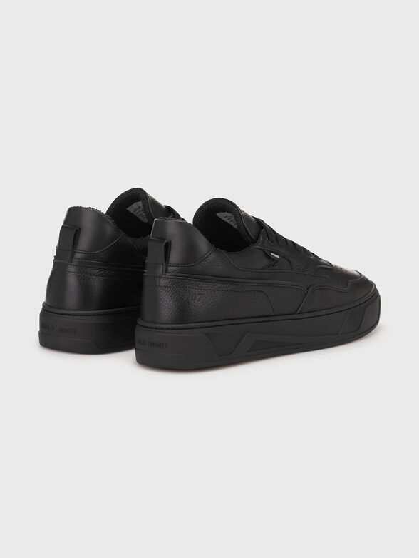 Black sports shoes - 3