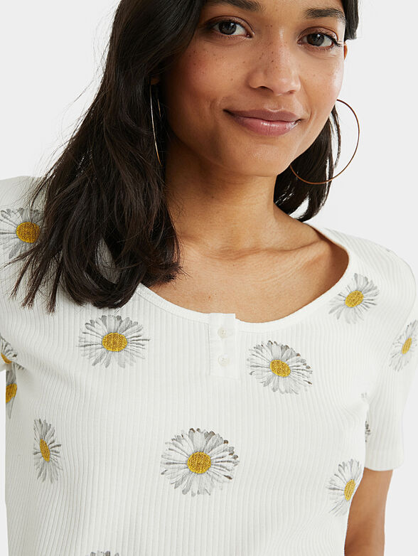 Crop top with floral motifs - 3