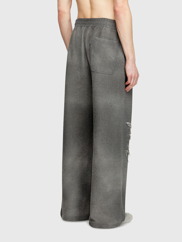 P-PERCY sports trousers with accent rips - 2