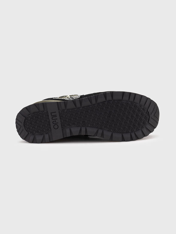 Sports shoes with snake effect - 5