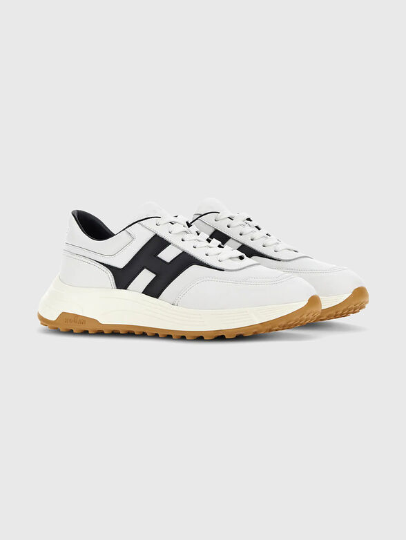 Leather sneakers with a contrasting logo - 2