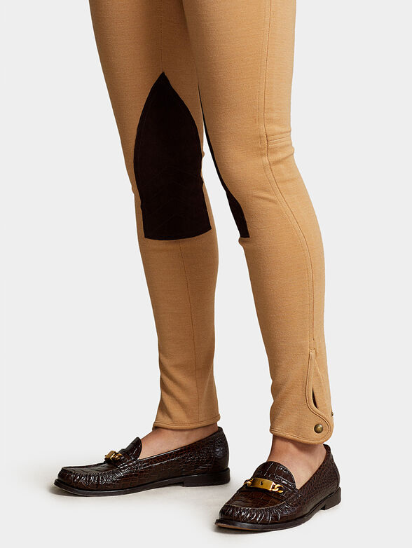 Beige leggings with patches - 3