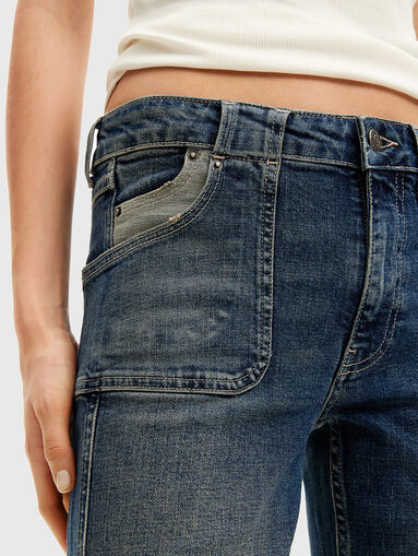 Flared jeans in dark blue - 3