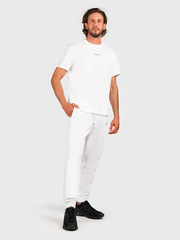 Black T-shirt with logo details - 2