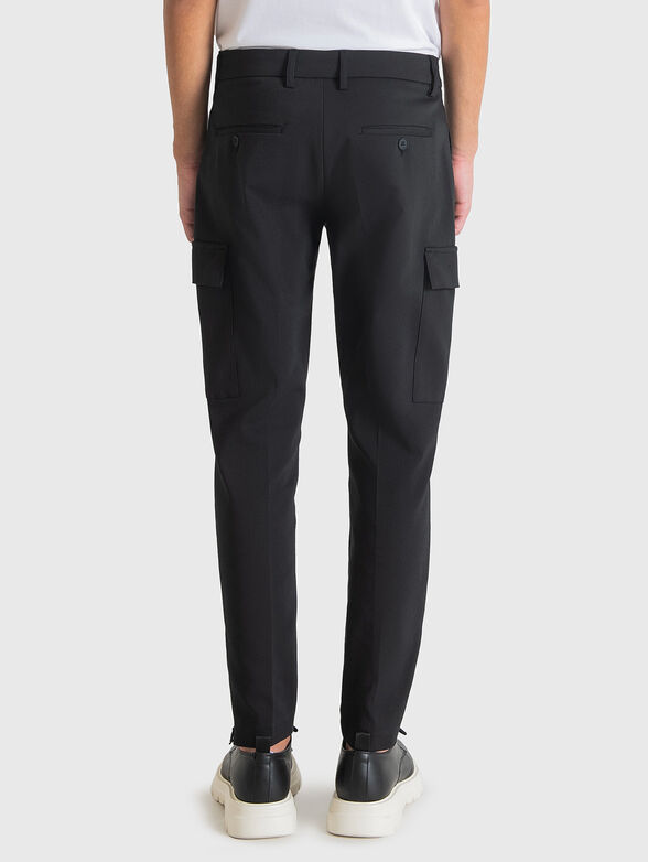 Black cargo trousers - 2