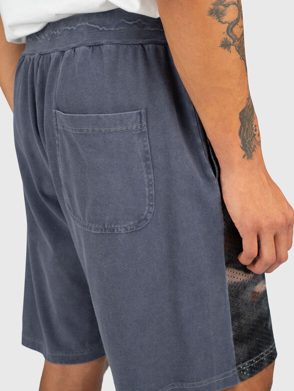 Camouflage mesh sports shorts - 4