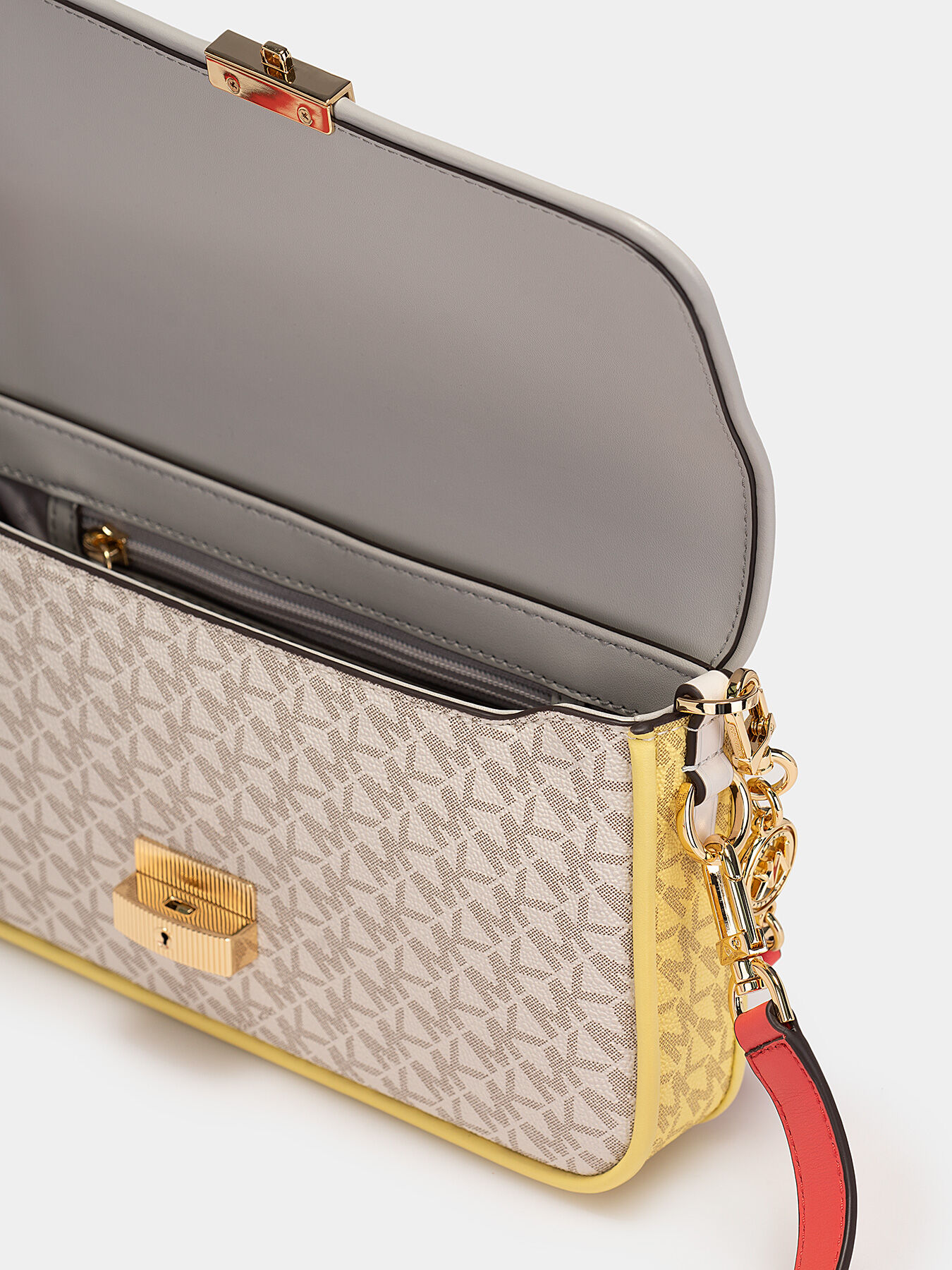 マコBOLS Amazon.com | Bos. & Co. Bombeido Metal Lace Up Shoes - Maya