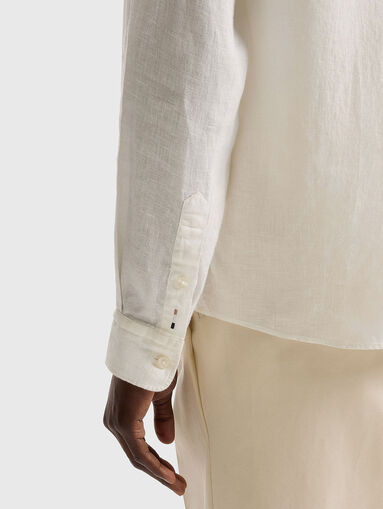 Linen shirt in blue color - 5