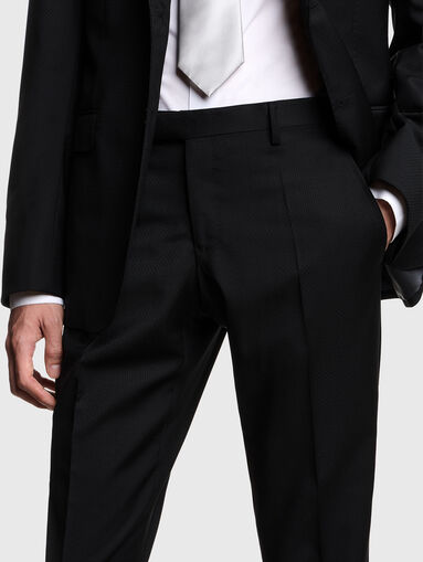 Black suit - 4