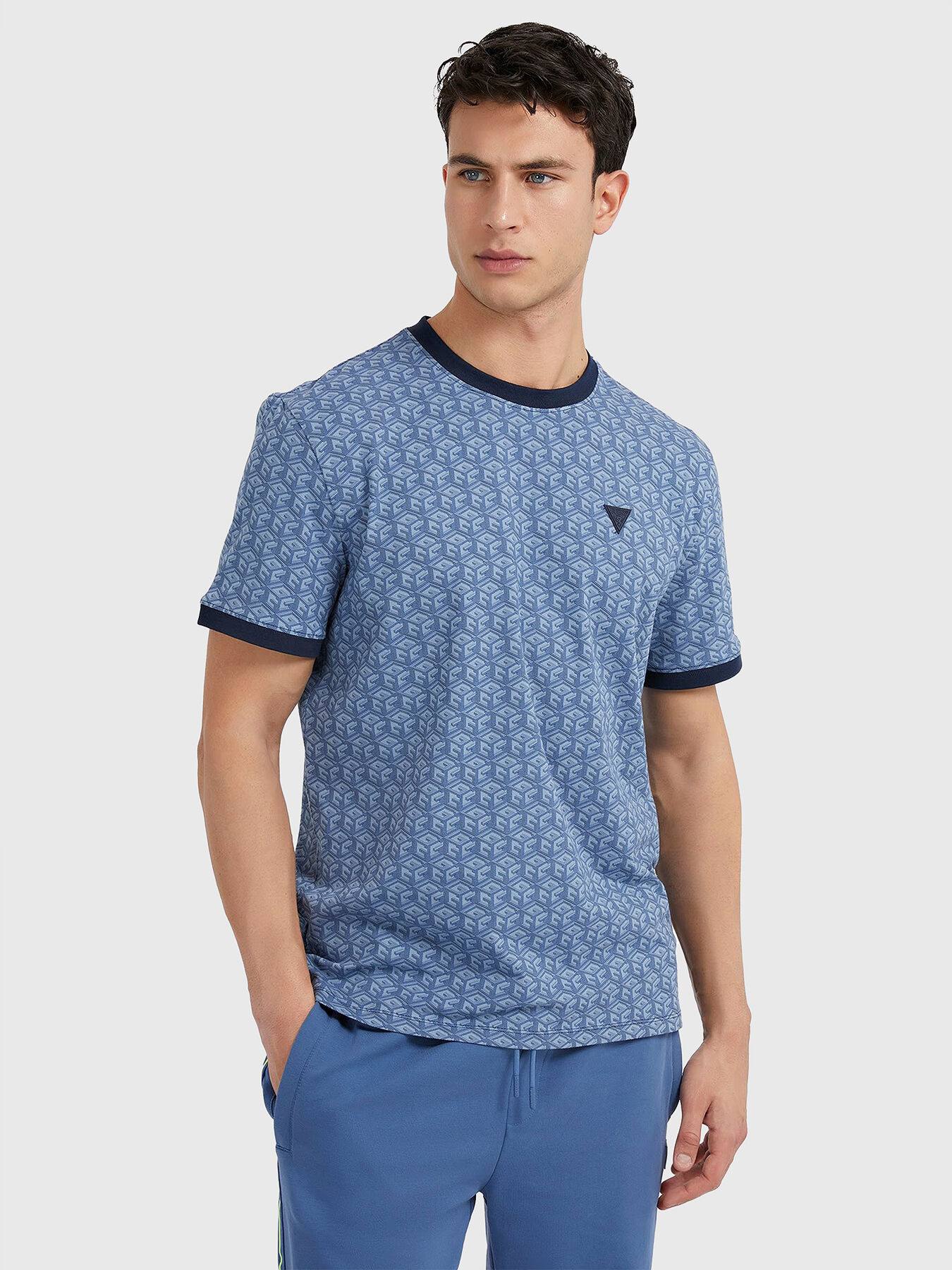パリ クリスタルロゴシャツ フロントサークルワッペンロゴTシャツ 23SS | SUPREME
