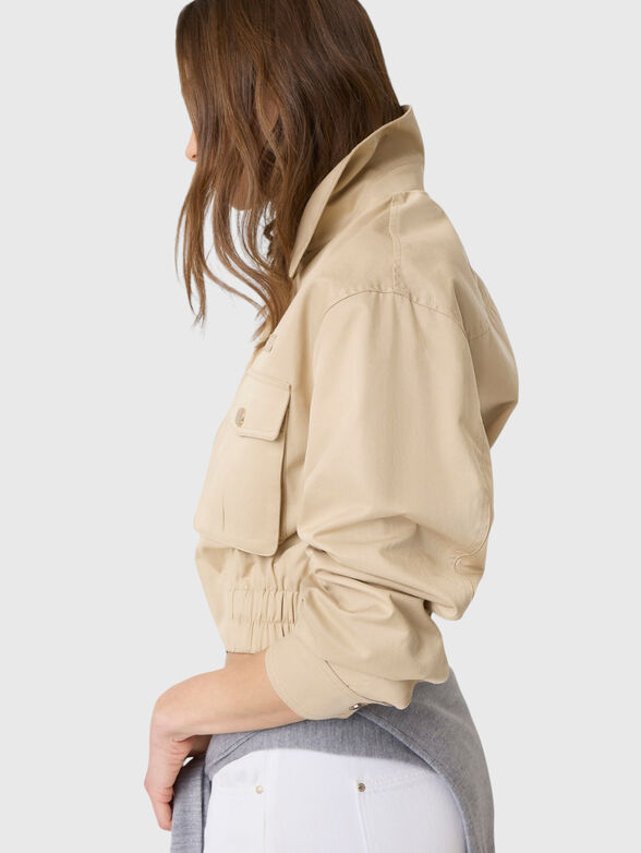 Cropped jacket with pockets - 5
