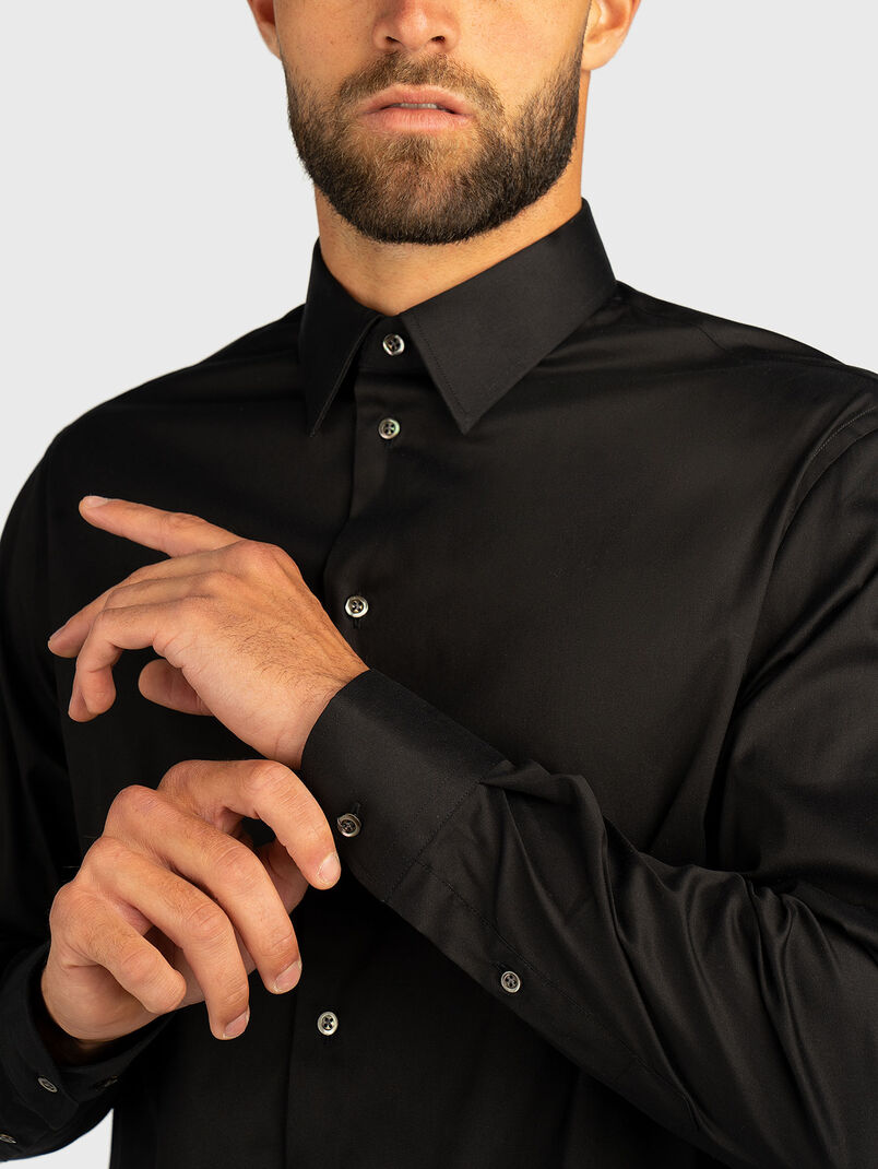 Long sleeved cotton shirt - 3