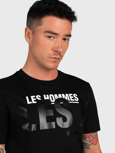 Round neck T-shirt with logo print - 4