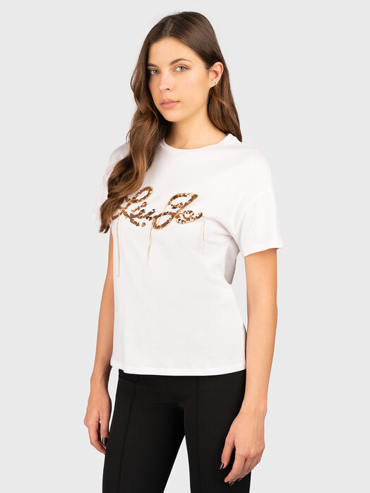T-shirt with appliqued sequins