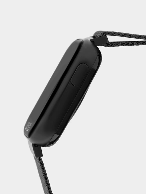 Black smart watch - 3