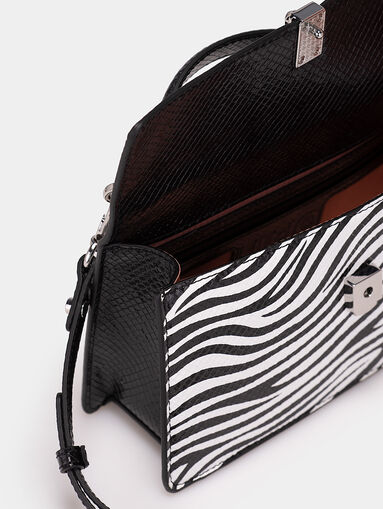 Crossbody bag with animal print - 5