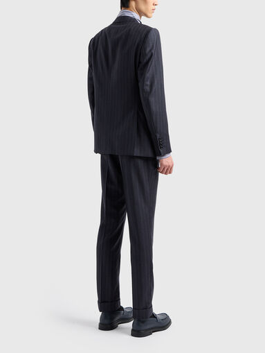 Two-piece wool suit - 3