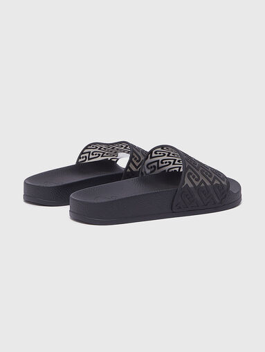 Beach shoes - 3