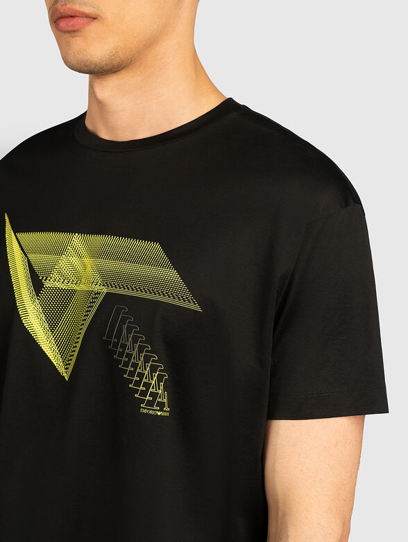 Black t-shirt - 2