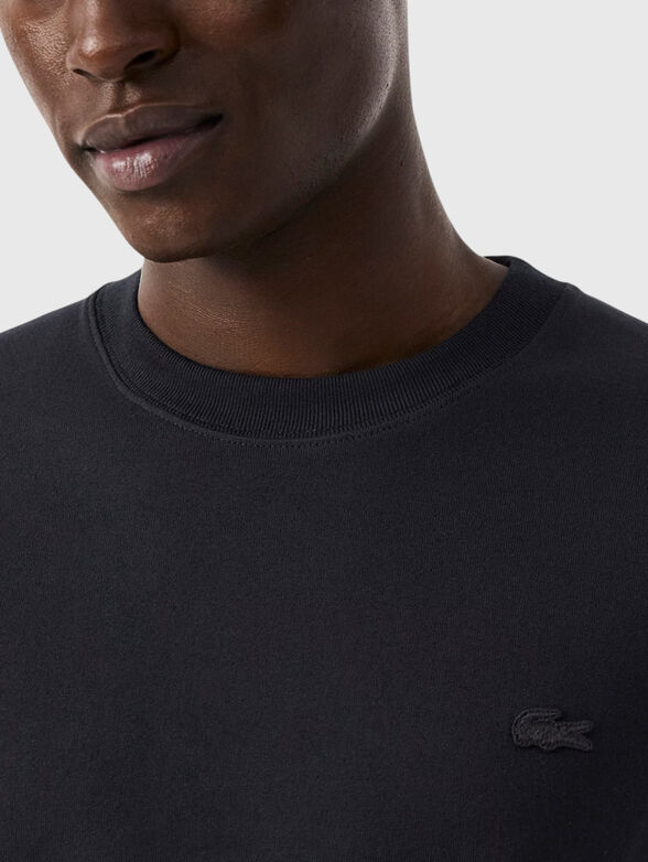 Black T-shirt with print on the back - 4