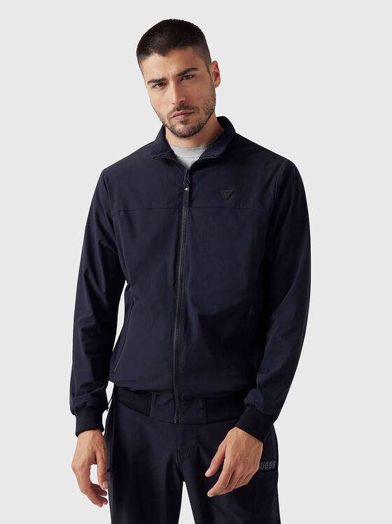 Яке с джобове и лого - 1