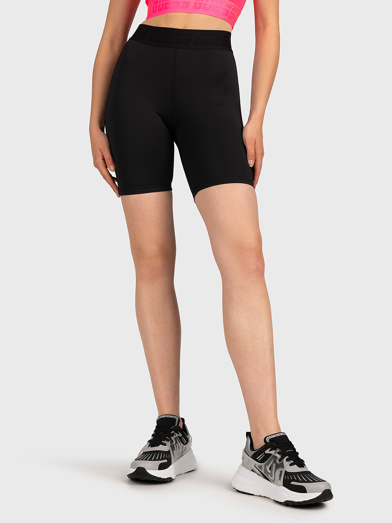 AILEEN black biker shorts brand GUESS Globalbrandsstore en