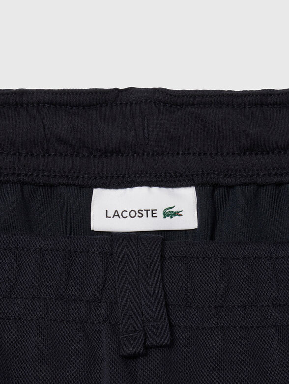 Short pants - 3
