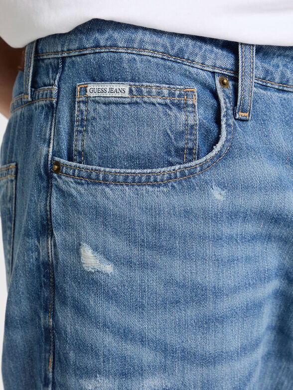 Jeans with bleached effect and accent tears - 4