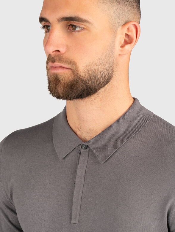 Sweater with collar - 3