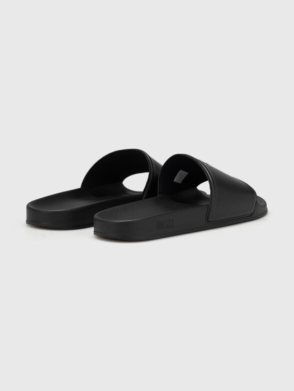 Beach slippers with a logo accent - 3