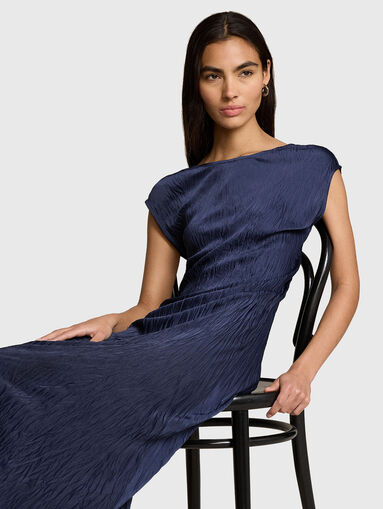 Crinkled satin maxi dress - 5