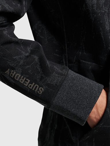 Sweatshirt with pockets and logo details - 4