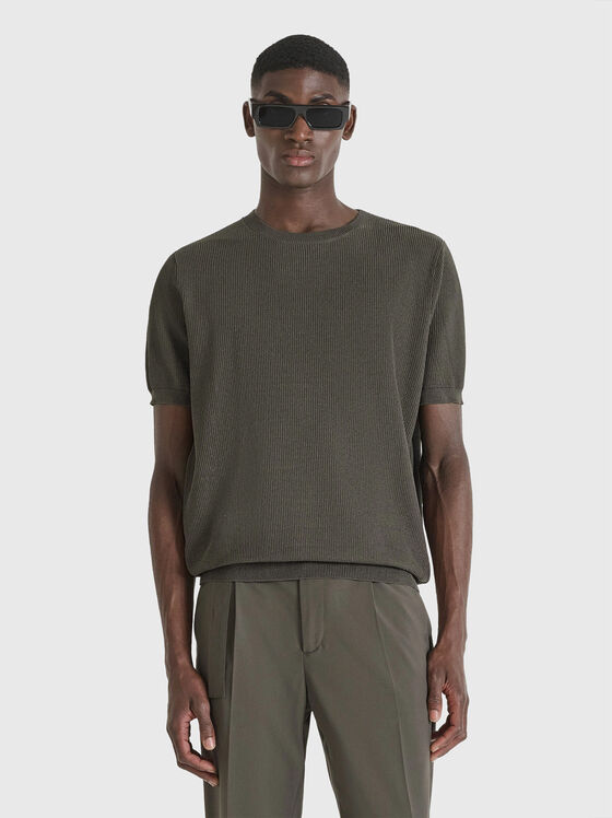 Пуловер с овално деколте - 1