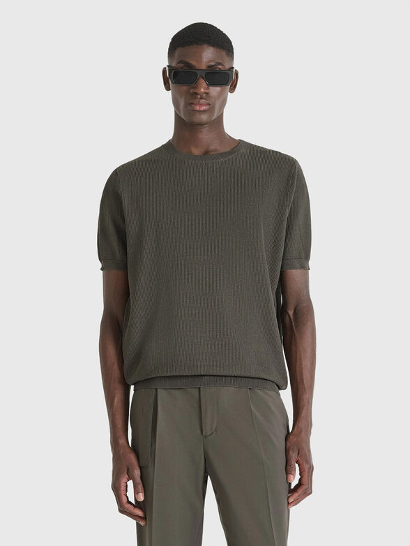 Short sleeve sweater in black - 1