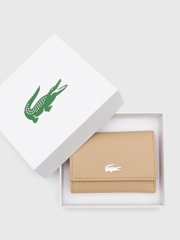 Beige wallet with logo detail - 4