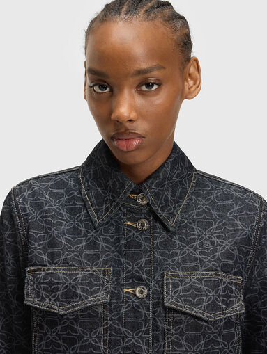 Denim jacket with accent print - 4