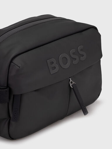 Toiletry bag with logo detail - 4