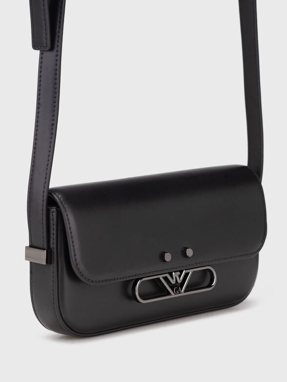 Phone case with long strap in leather - 4