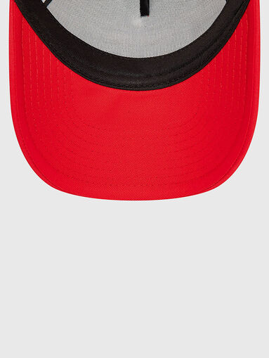 Cap with contrast visor and logo - 5